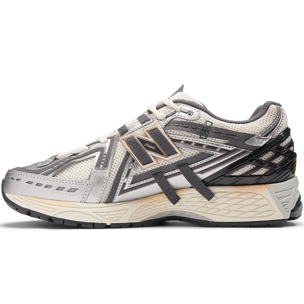 Unisex topánky New Balance M1906AD – striebro