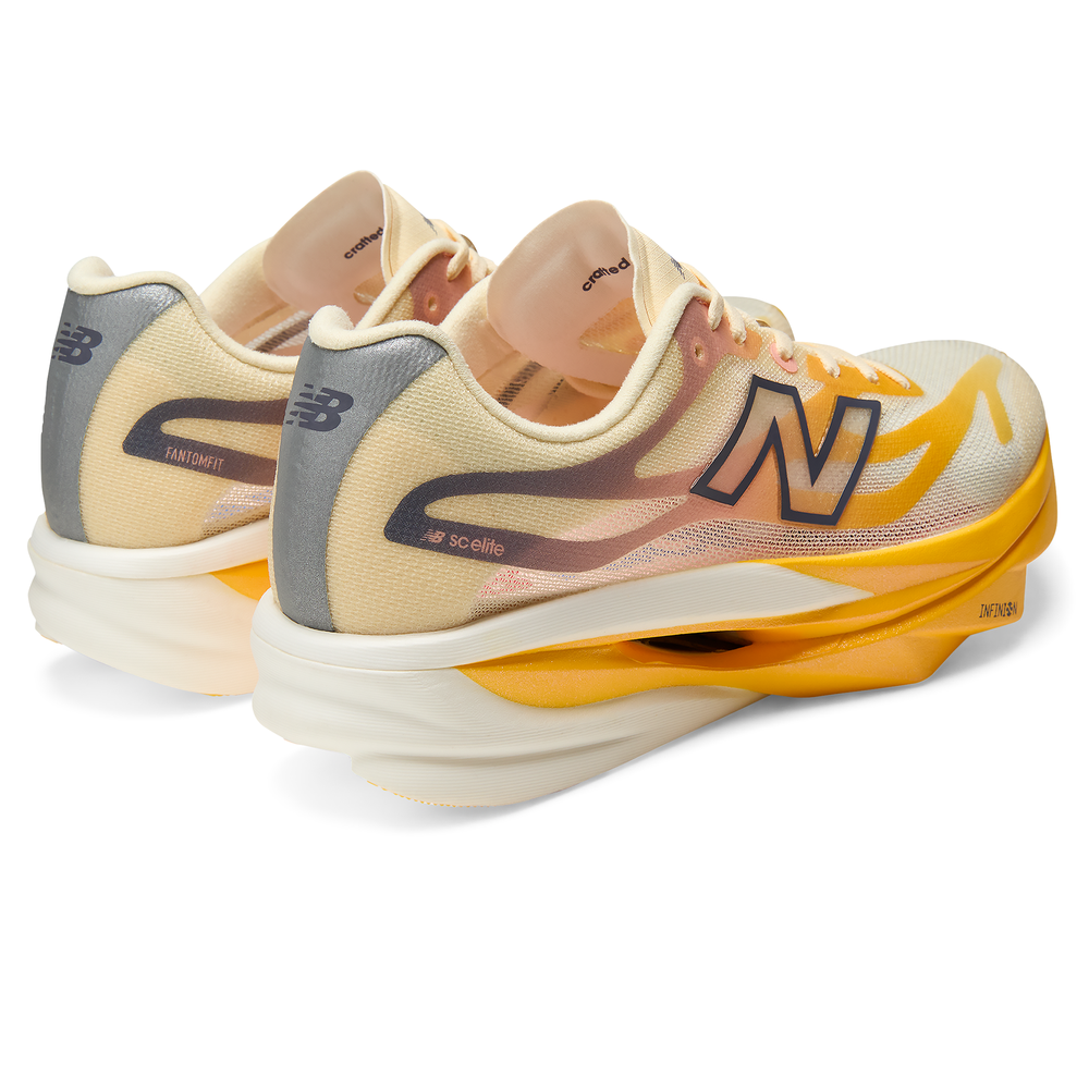 Dámske topánky New Balance Infinion SC Elite V6 WRCEL2RU – oranžová