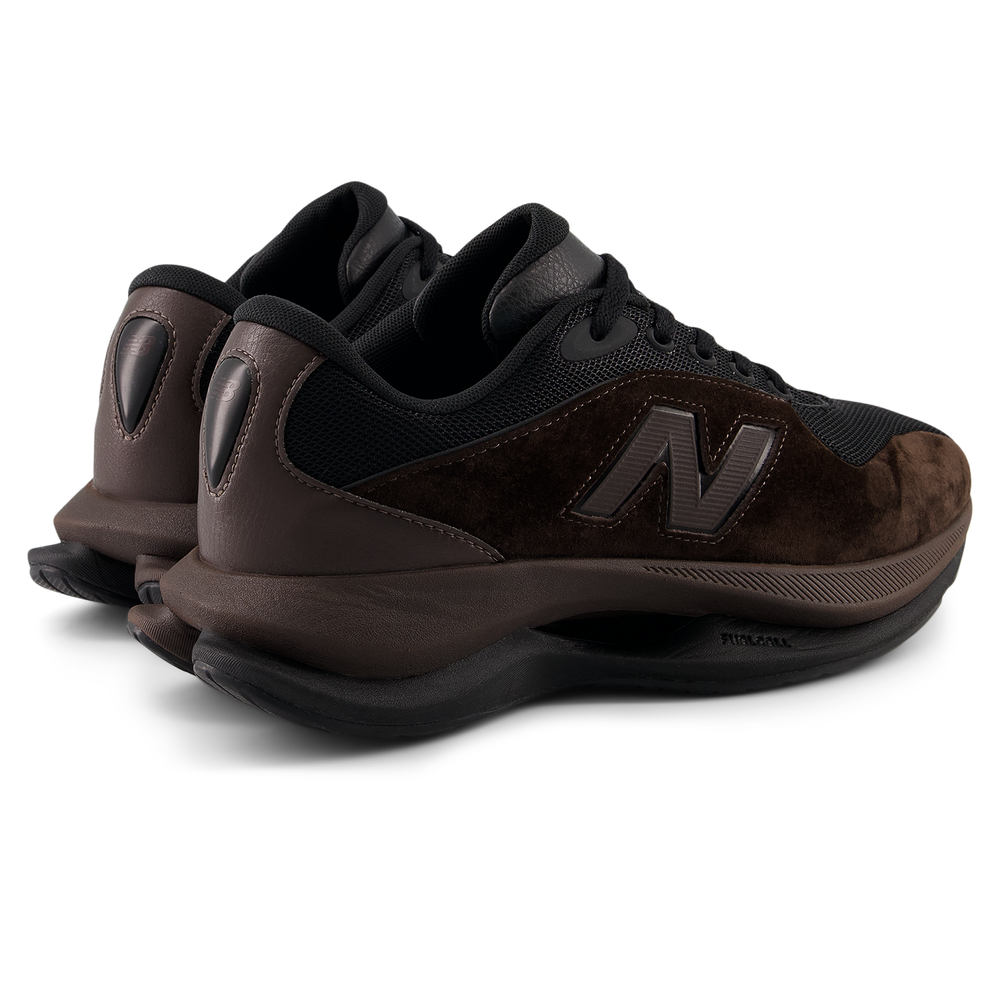 Unisex topánky New Balance UTFOA8GD – hnedá