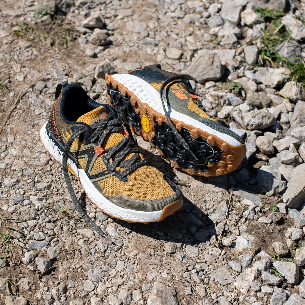 Topánky New Balance Fresh Foam Hierro v7 MTHIERG7 – hnedá