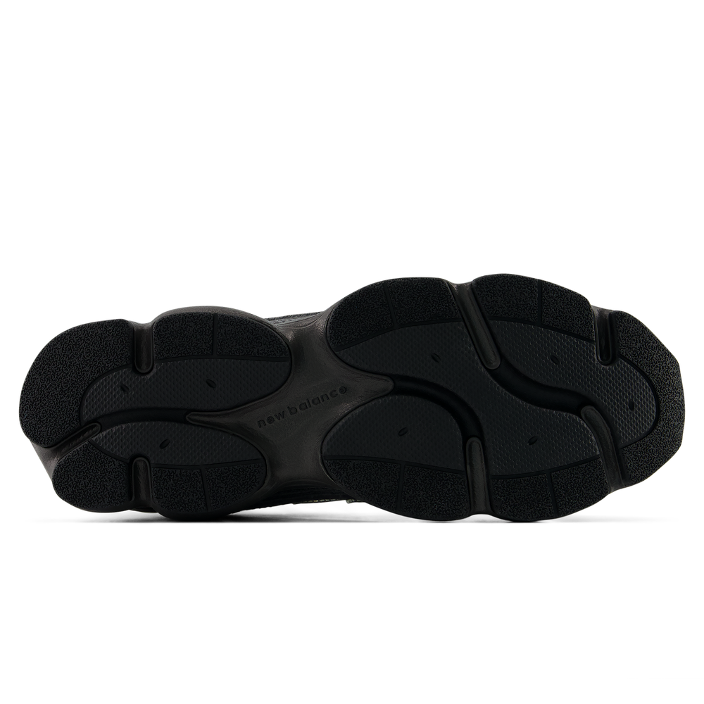 Pánske topánky New Balance M6032DK – sivé