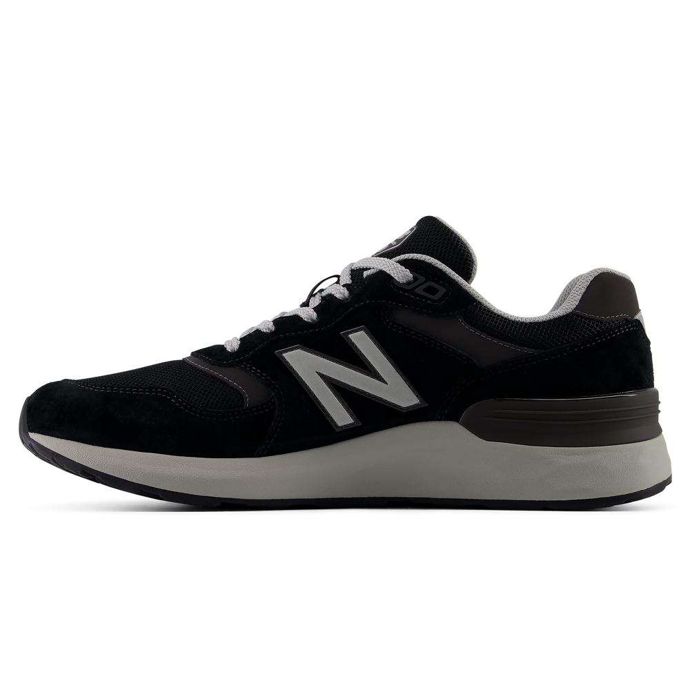 Pánske topánky New Balance M88074B – čierné