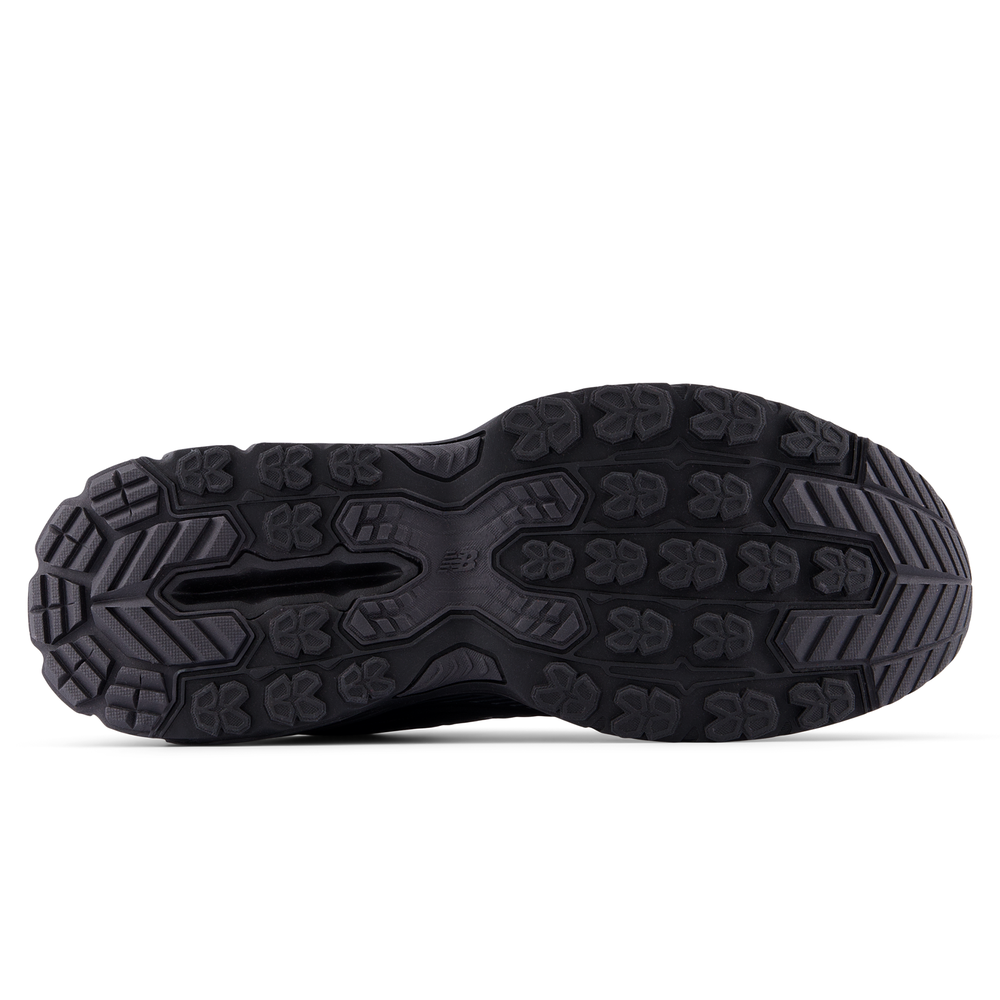 Pánske topánky New Balance 410 v9 M4105FS – čierné