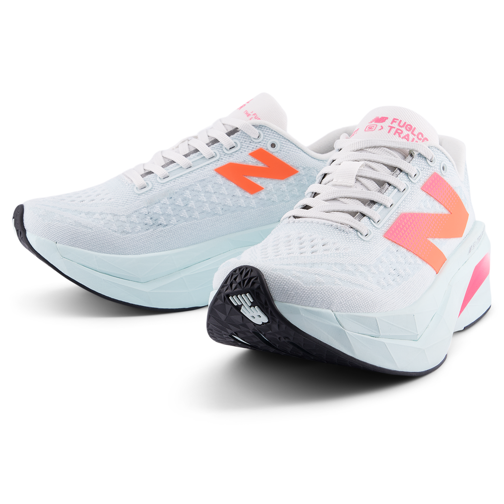 Dámske topánky New Balance FuelCell SuperComp Trainer v3 WRCX76E – modré