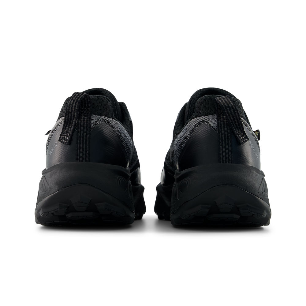 Dámske topánky New Balance Fresh Foam X Hierro Gore-Tex v9 WTHIGLB9 – čierné