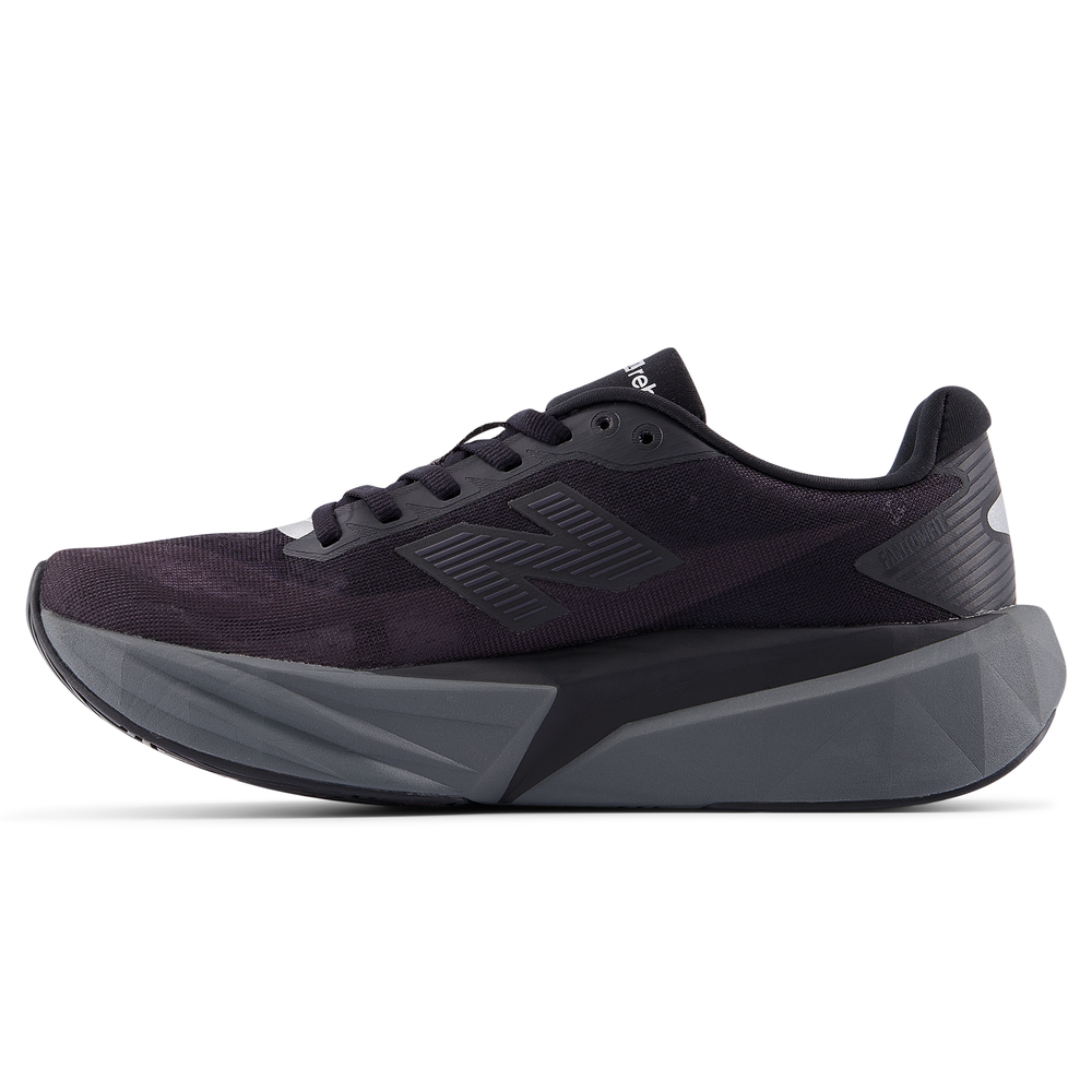 Dámske topánky New Balance FuelCell Rebel v5 WFCXLO5 – čierné