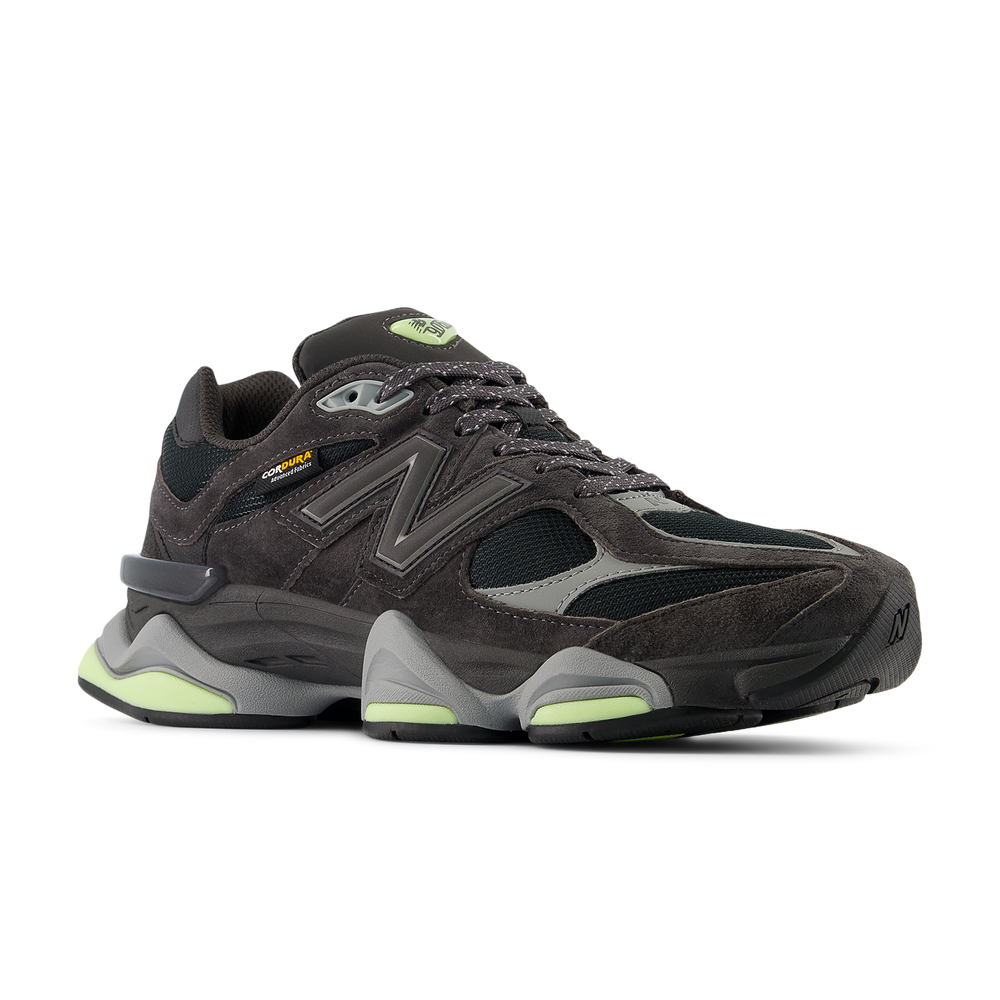 Unisex topánky New Balance U90602P8 – hnedá