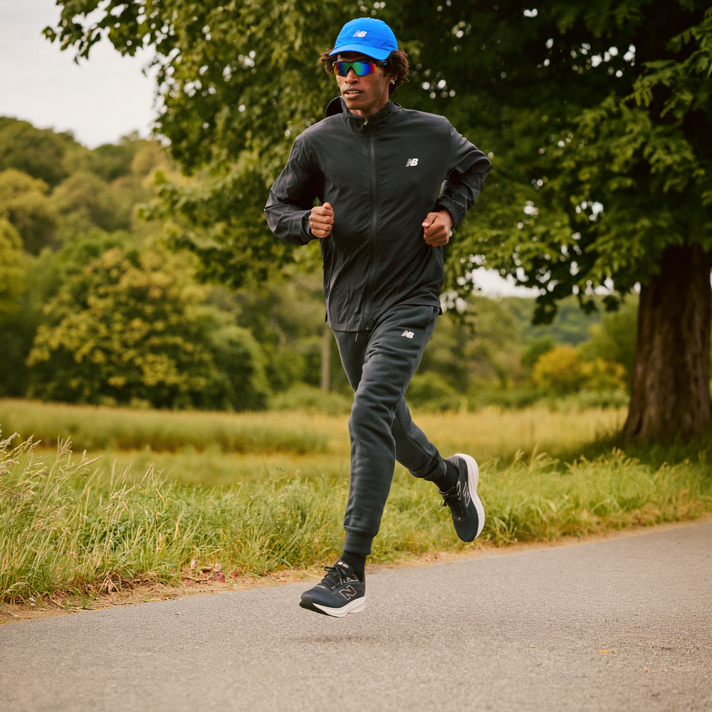 Pánske topánky New Balance Fresh Foam 680 v9 M680929 – sivé