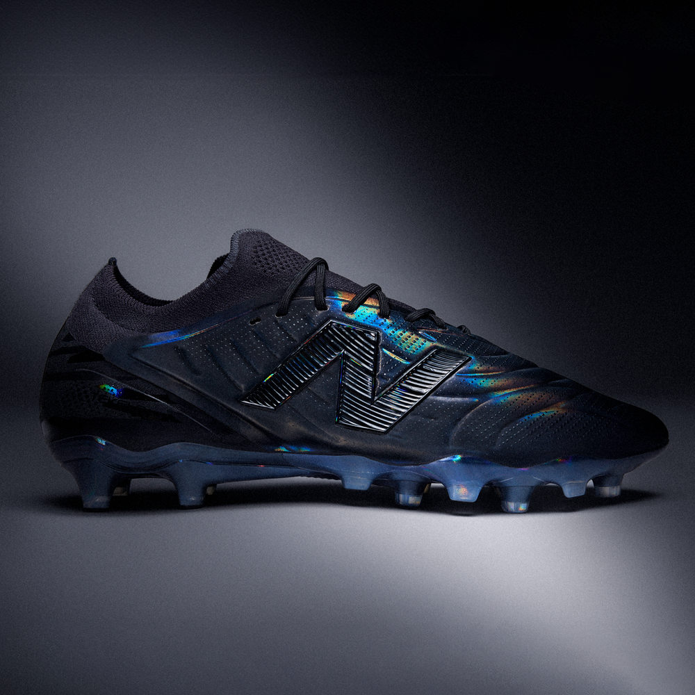 Pánske kopačky New Balance TEKELA ELITE FG V5 ST1FLTB5 – čierné
