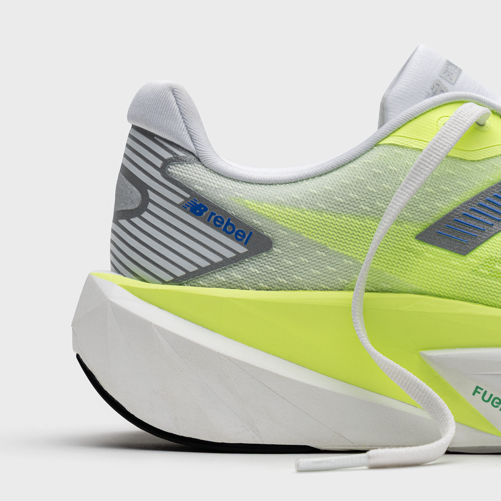 Dámske topánky New Balance FuelCell Rebel v5 WFCX513 – zelené