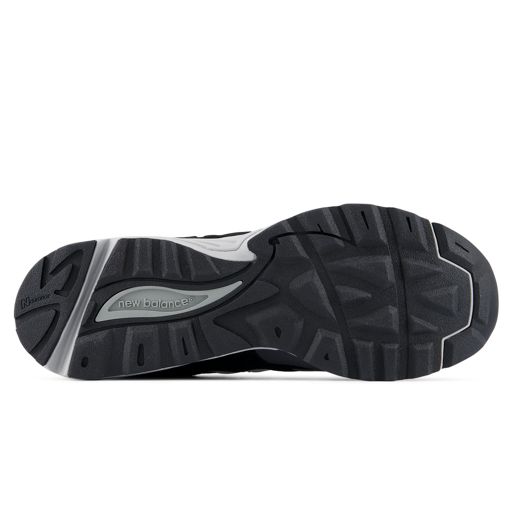 Pánske topánky New Balance U880R8EU – čierné