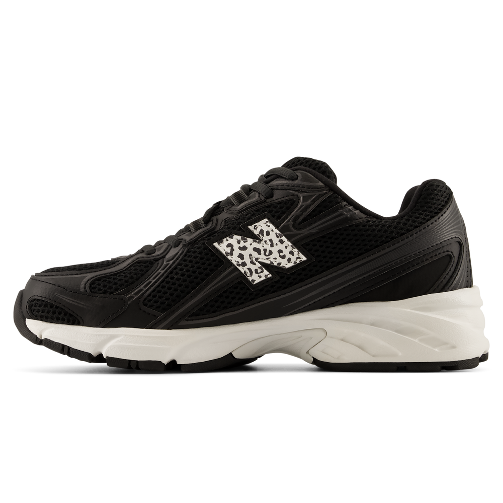 Unisex topánky New Balance U7402B2 – čierné