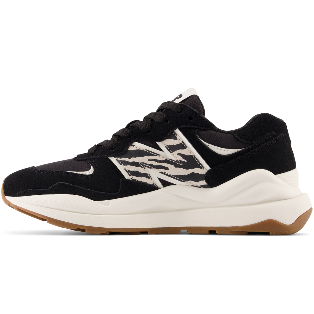 Dámske topánky New Balance W5740APA – čierne