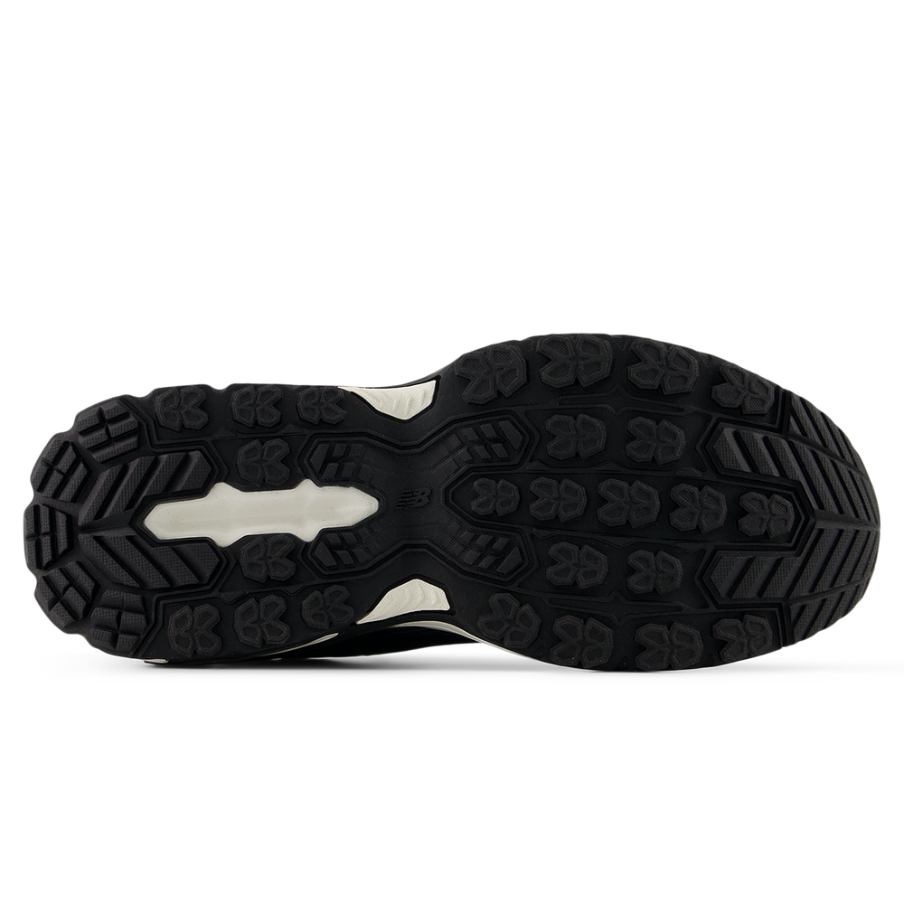 Dámske topánky New Balance 410 v9 W4105SO - čierné