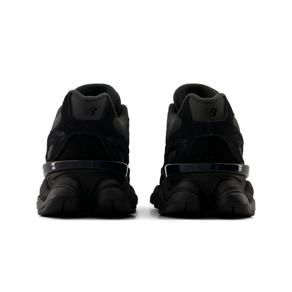 Unisex topánky New Balance U90604U4 – čierné