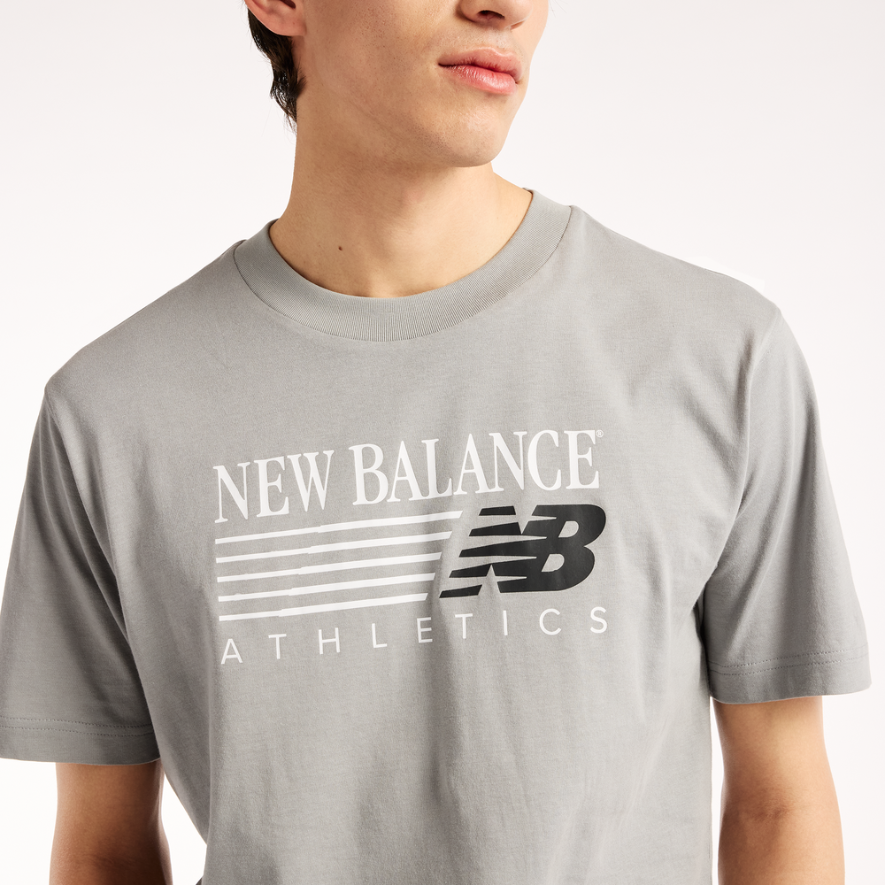 Pánske tričko New Balance Reimagined Graphic – sivé