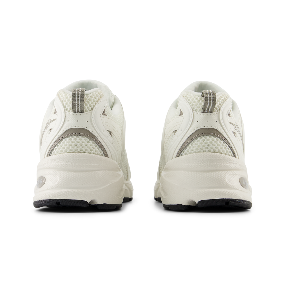 Unisex topánky New Balance U530CSB – biele