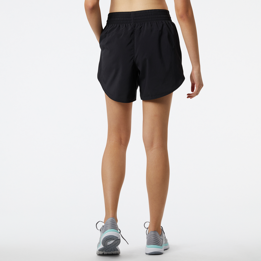 Dámske šortky New Balance WS23228BK – čierne
