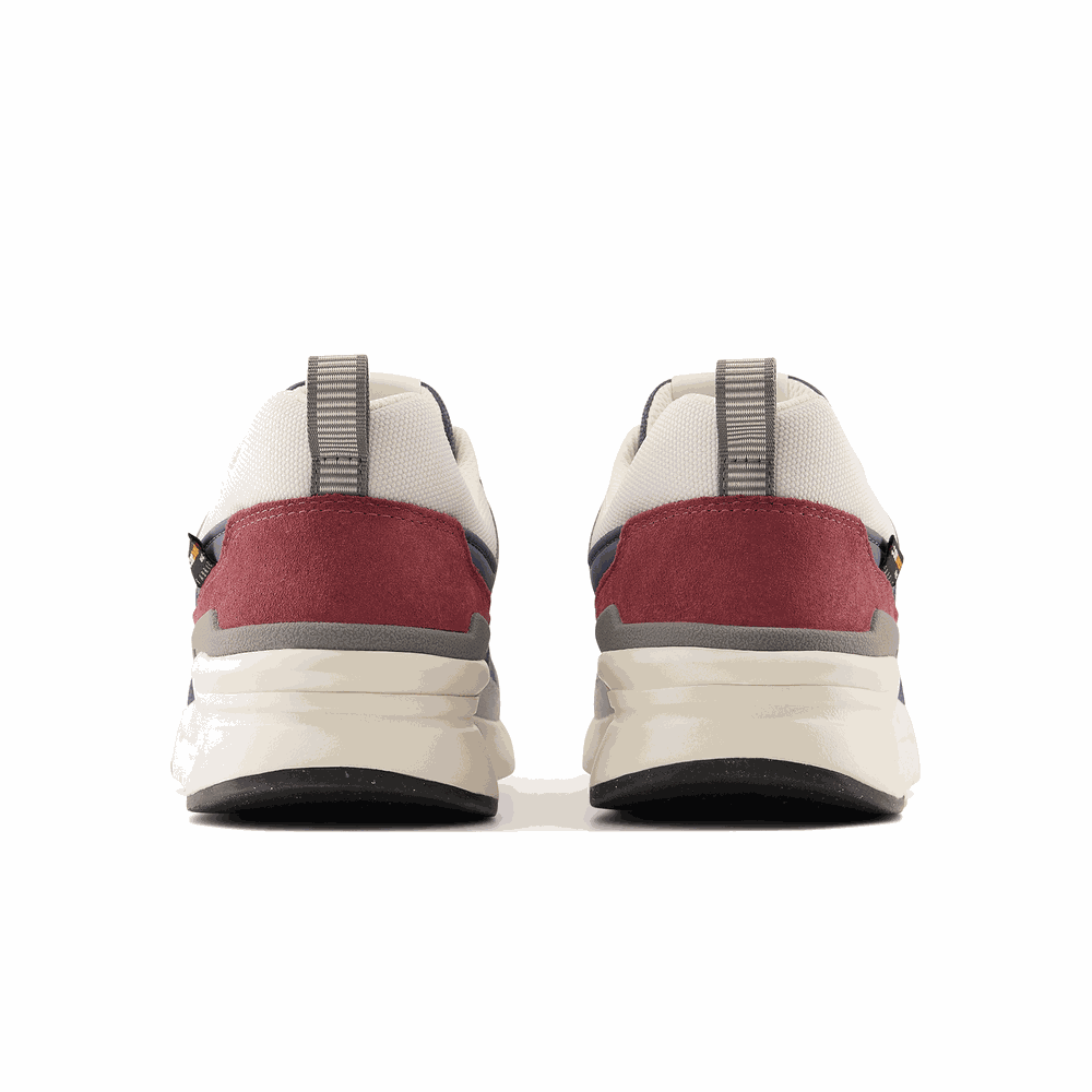 Pánske topánky New Balance CM997HWK – viacfarebné