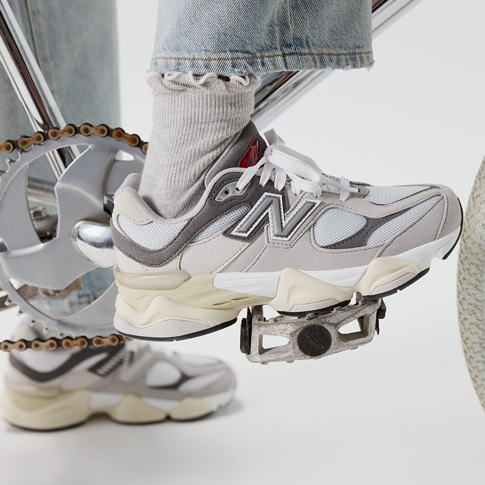 Detské topánky New Balance GC9060AB – sivé