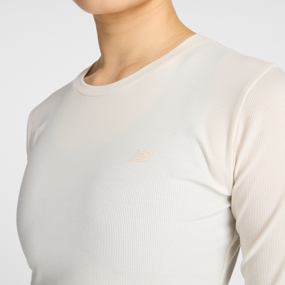 Dámske tričko New Balance WT53133PEF – béžové