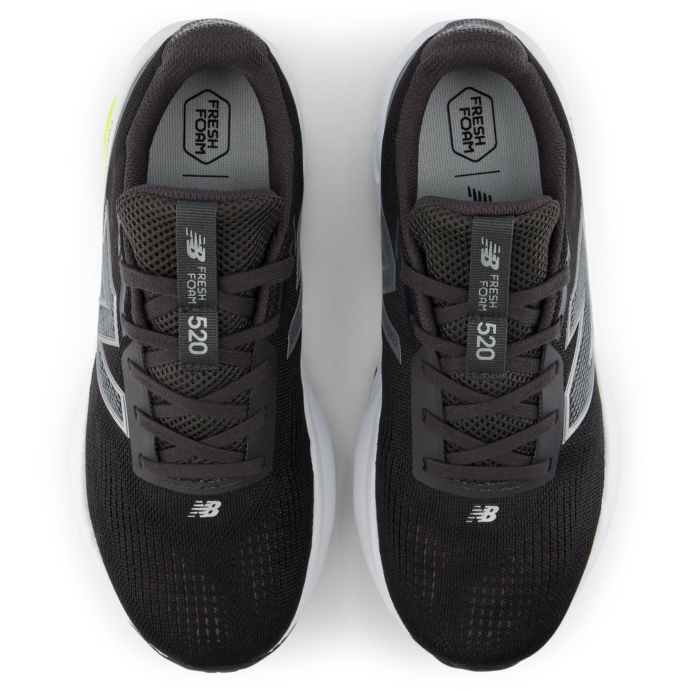 Dámske topánky New Balance Fresh Foam x 520 v9 W5209F2 – čierné