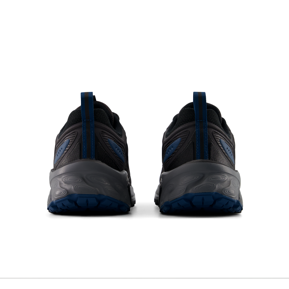 Pánske topánky New Balance 410 v9 M41048U – čierné