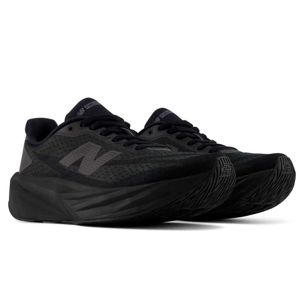 Dámske topánky New Balance FuelCell Rebel v5 WFCX7X9 – čierné