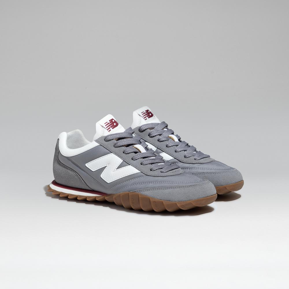 Topánky New Balance URC30AD – sivé