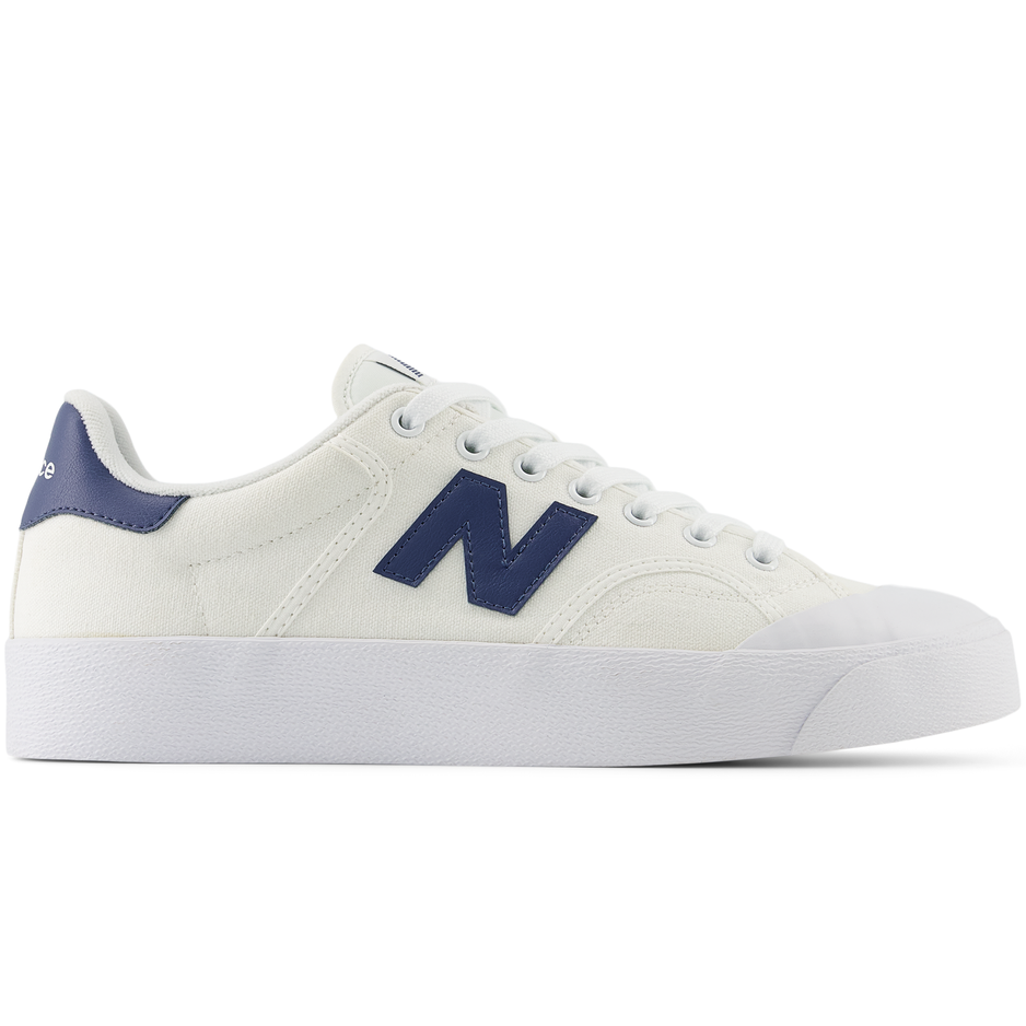 Topánky unisex New Balance BB100CNV – biele