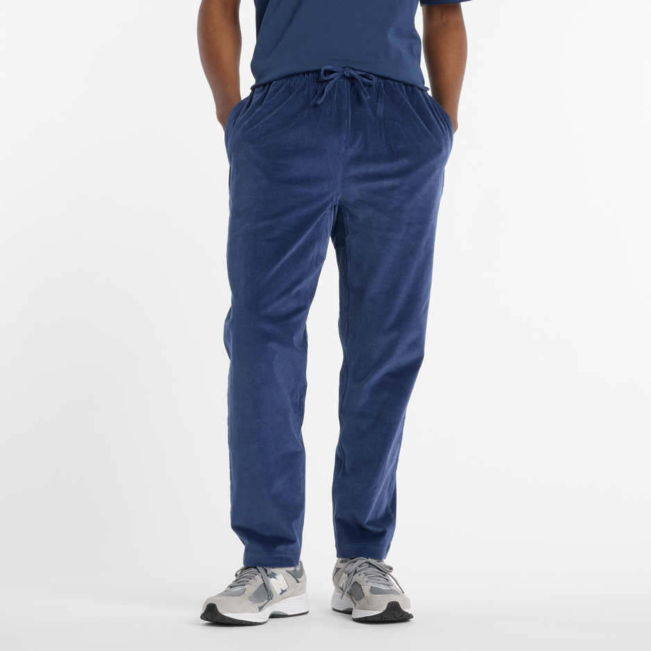 Pánske nohavice New Balance MP53521NNY – tmavomodrá