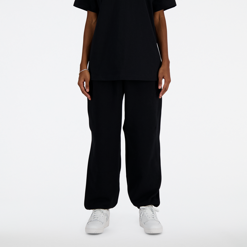 Dámske nohavice New Balance WP41513BK – čierné