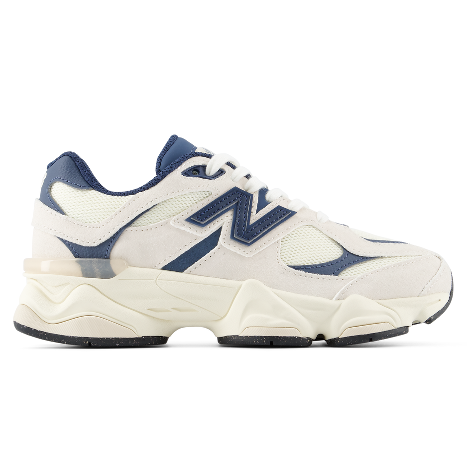 Detské topánky New Balance G90602JM – béžové