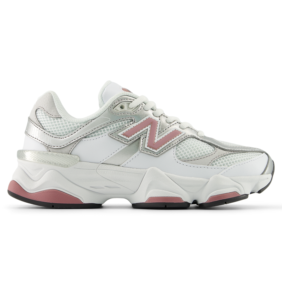 Detské topánky New Balance G906082T – biele