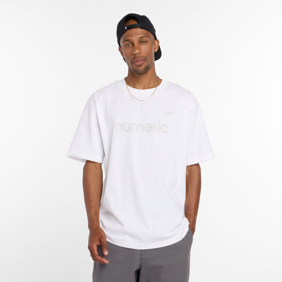 Pánske tričko New Balance Numeric MT51955WT – biele