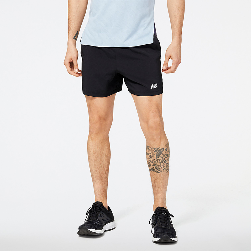 

Pánske šortky New Balance MS23228BK – čierne