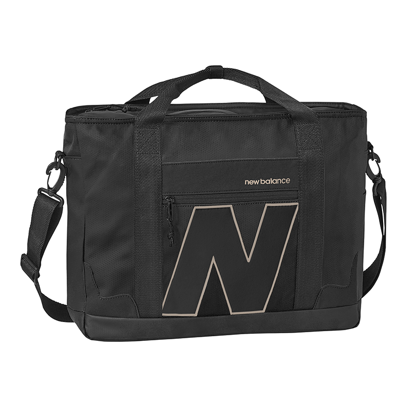 

Taška New Balance LAB33003BKK – čierne