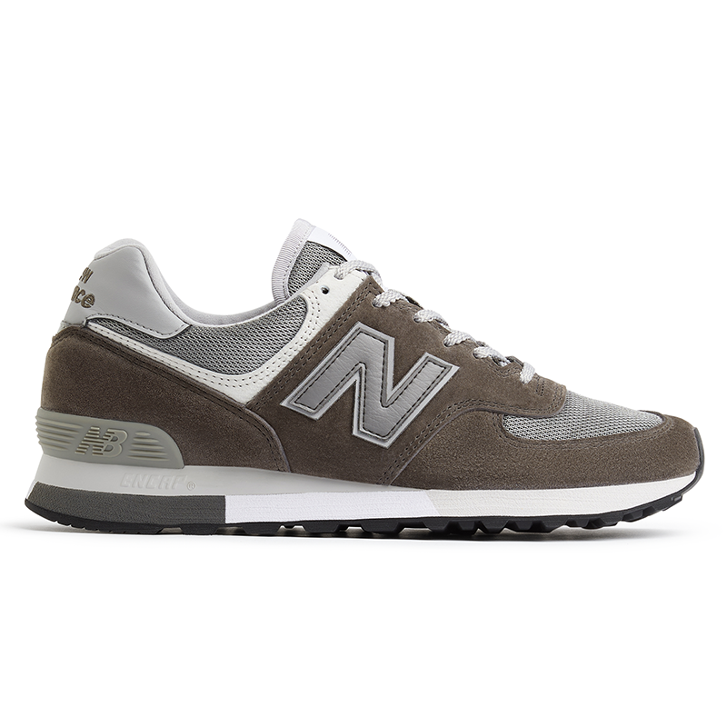 

Pánske topánky New Balance OU576PGL – hnedá