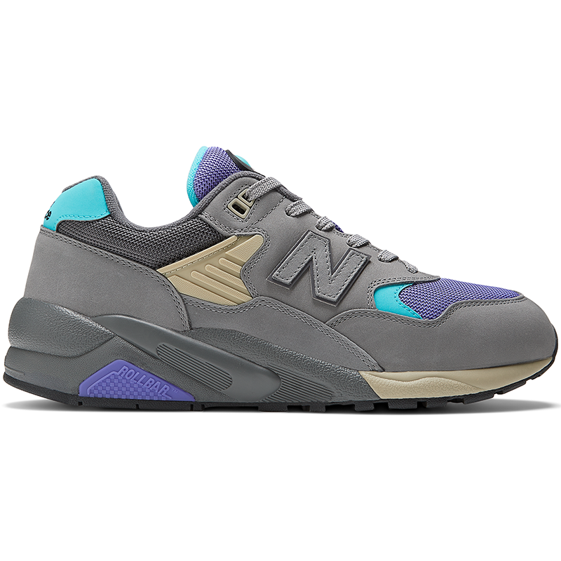 

Pánske topánky New Balance MT580VA2 – sivé