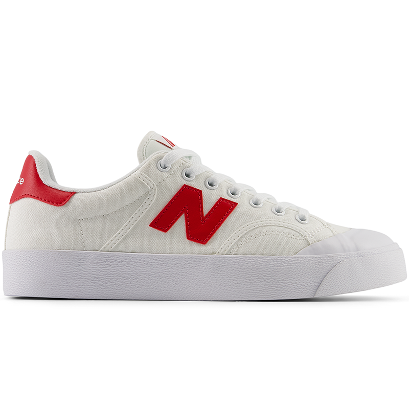 

Topánky unisex New Balance BB100CRD – biele