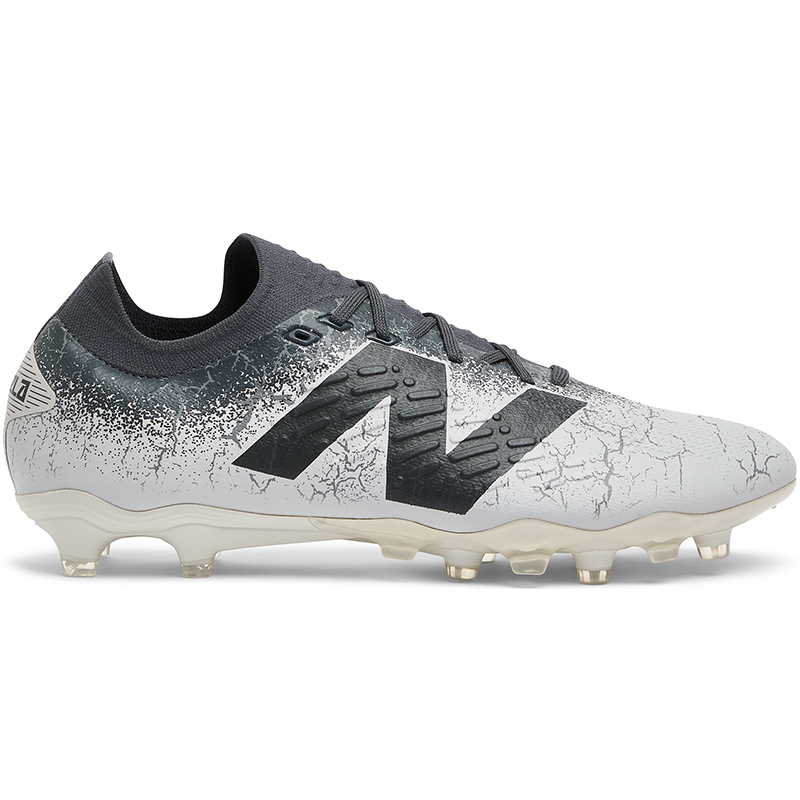 

Futbalové topánky New Balance TEKELA PRO FG V4+ ST1FLG45 – sivé