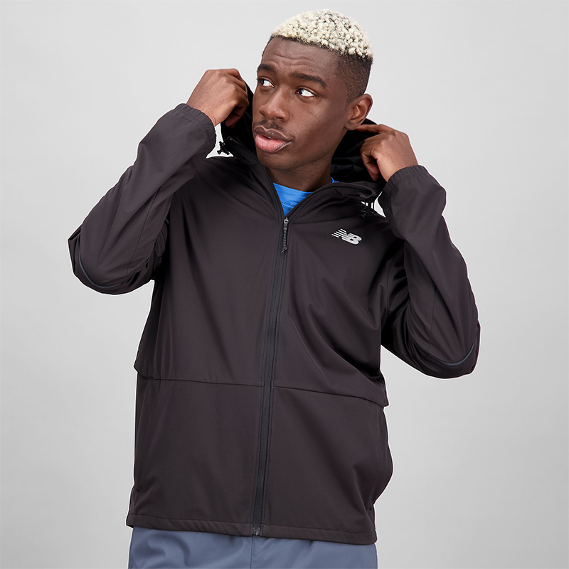 

Pánska vetrovka New Balance MJ21266BK – čierne