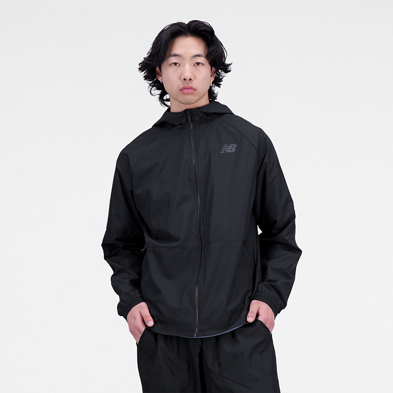 

Pánska vetrovka New Balance MJ31044BK – čierne