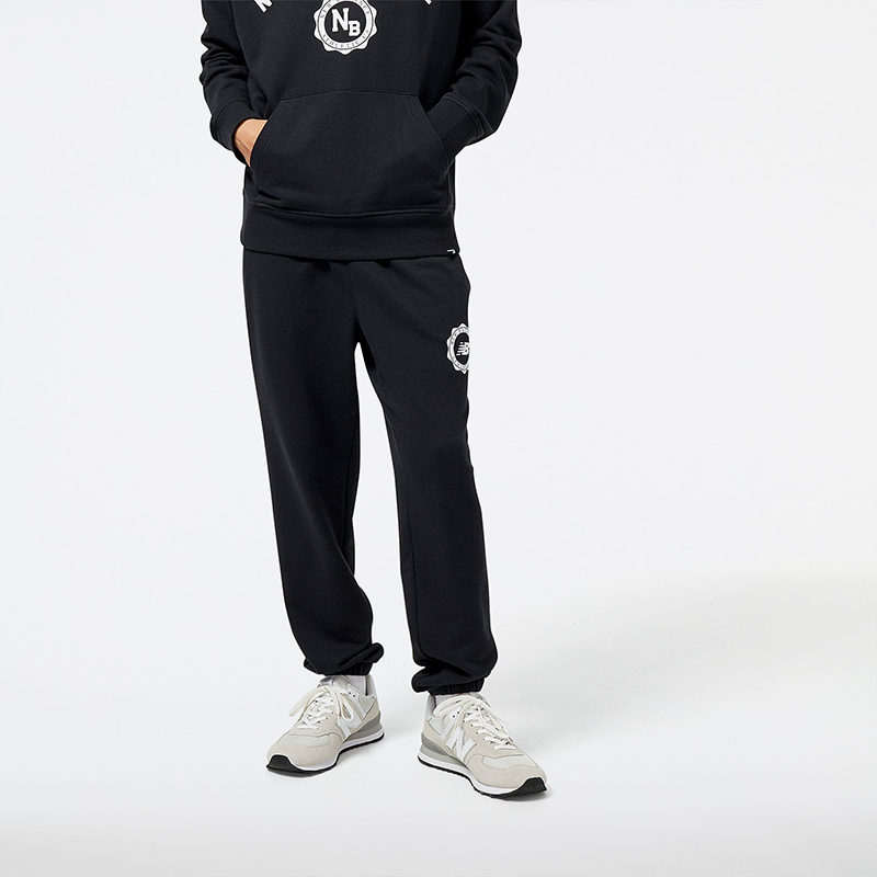

Pánske nohavice New Balance MP31902BK – čierne