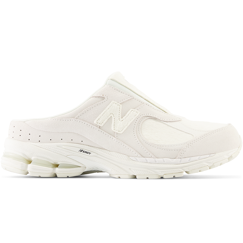 

Pánske topánky New Balance M2002RMQ – biele