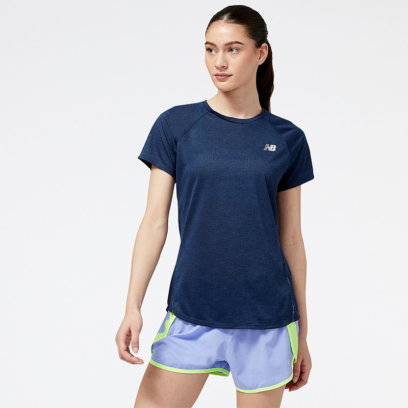 E-shop Dámske tričko New Balance WT21262NIH – tmavomodrá