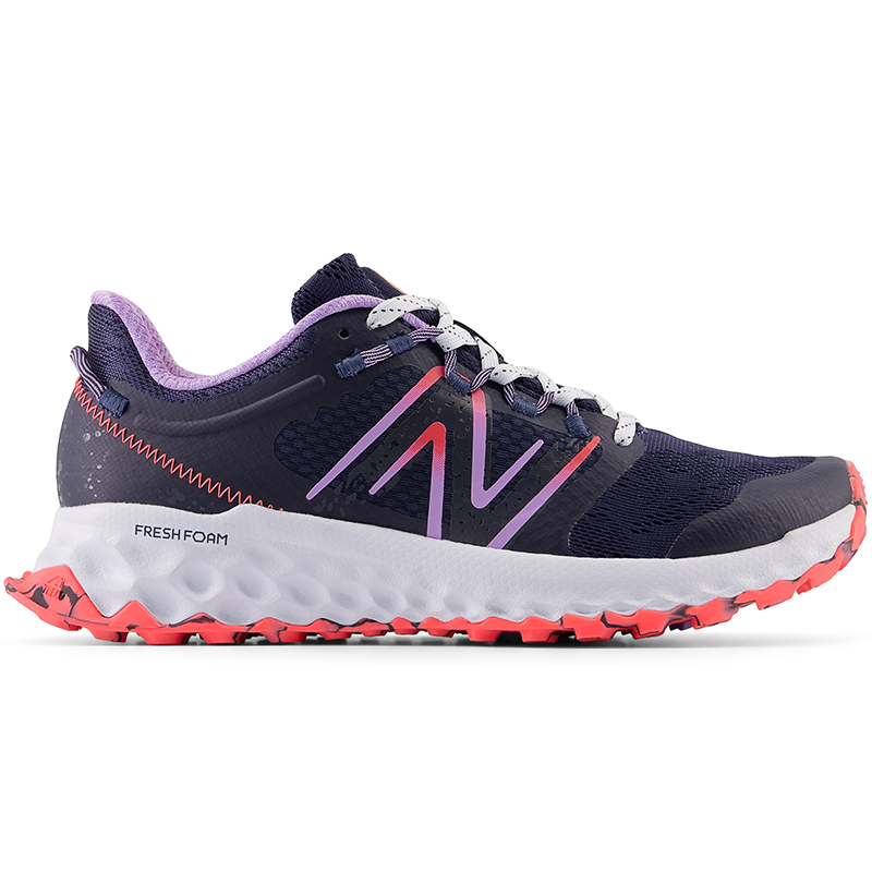 

Dámske topánky New Balance Fresh Foam Garoé WTGAROLE – čierne