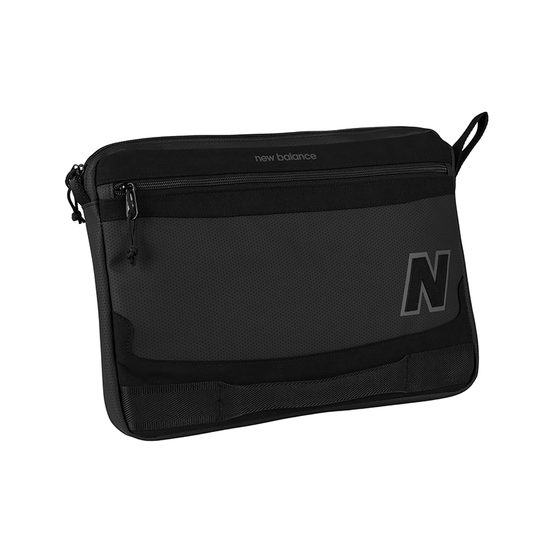 

Puzdro na notebook New Balance LAB23169BKK – čierné