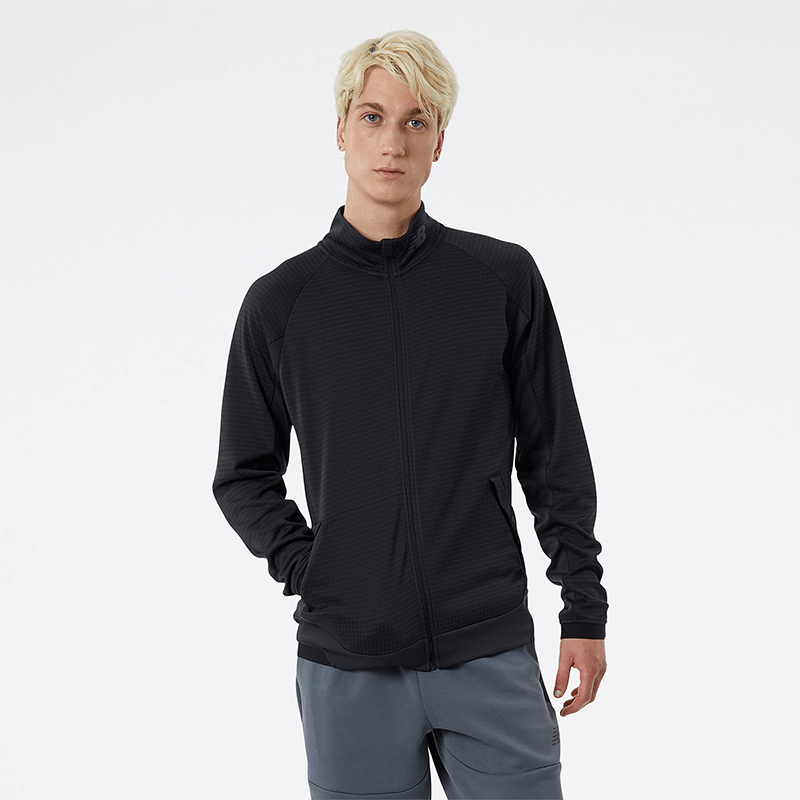 

Bunda New Balance MJ21053BK – čierne