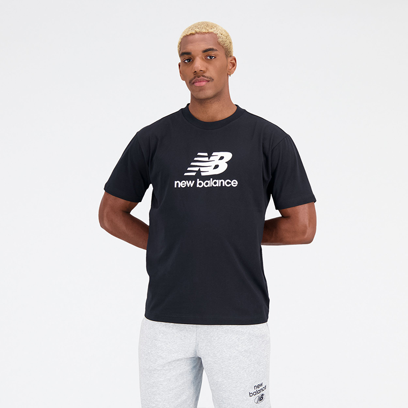

Pánske tričko New Balance MT31541BK – čierne